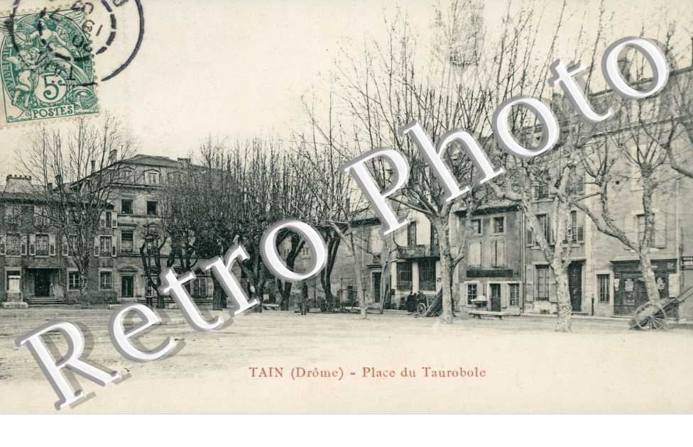 Place du Taurobole