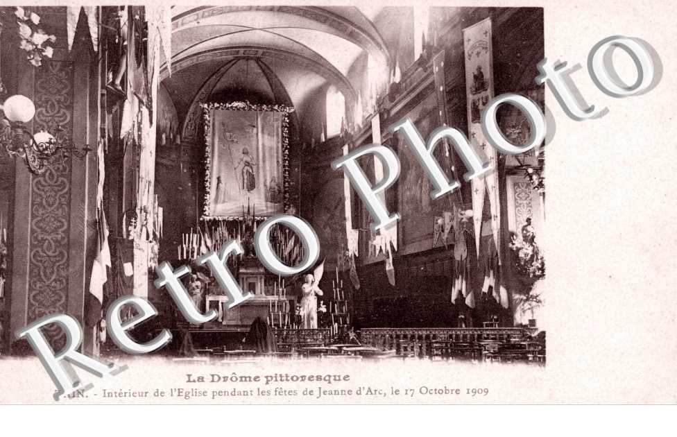 Interieur de l'eglise