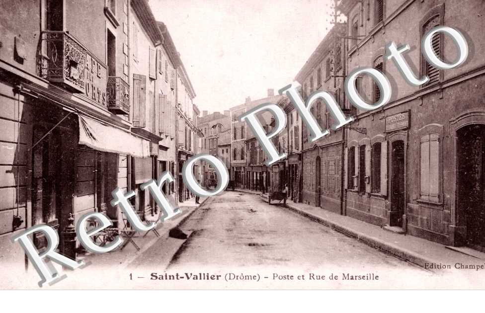 Poste et Rue de Marseille