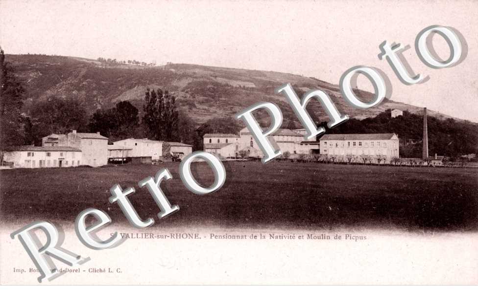 Pensionnat de la nativite et moulin de Picpus