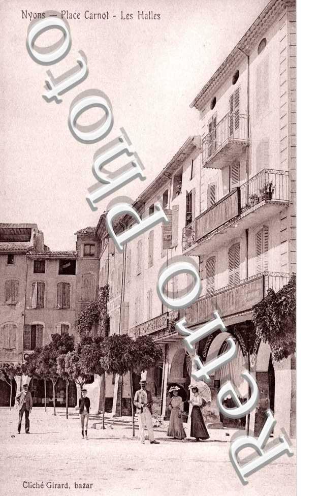 place carnot, les halles