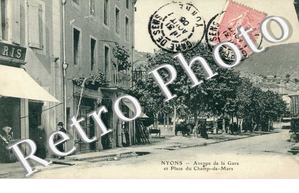 Avenue de la gare et place du Champ-de-Mars