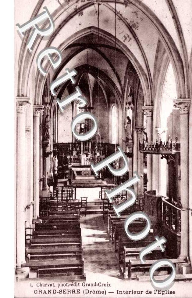 Interieur de l'eglise