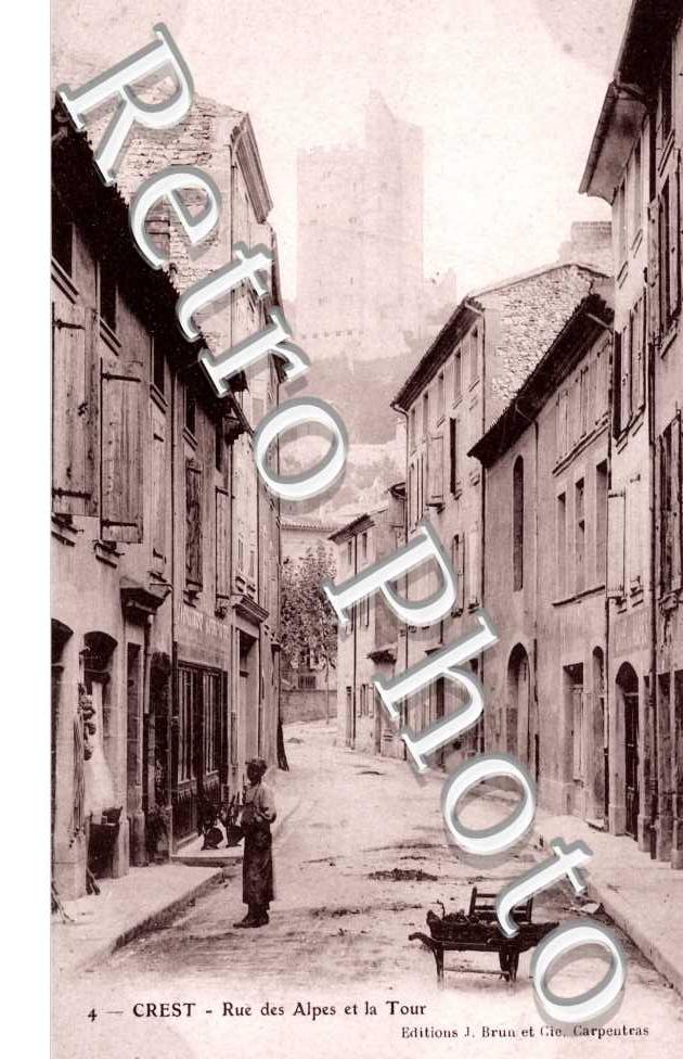 Rue des Alpes et la Tour