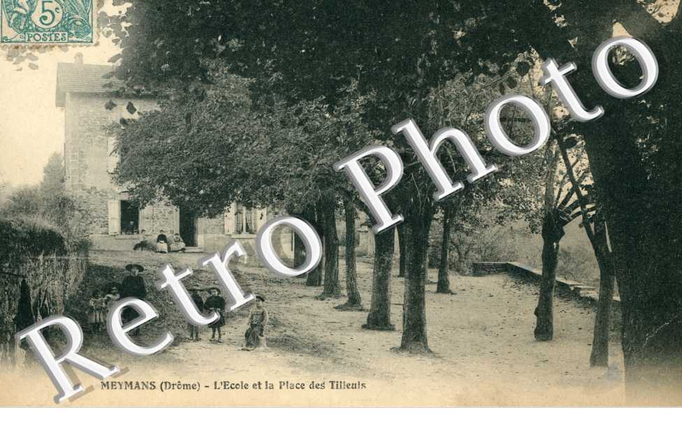 l'Ecole et la Place des Tilleuls
