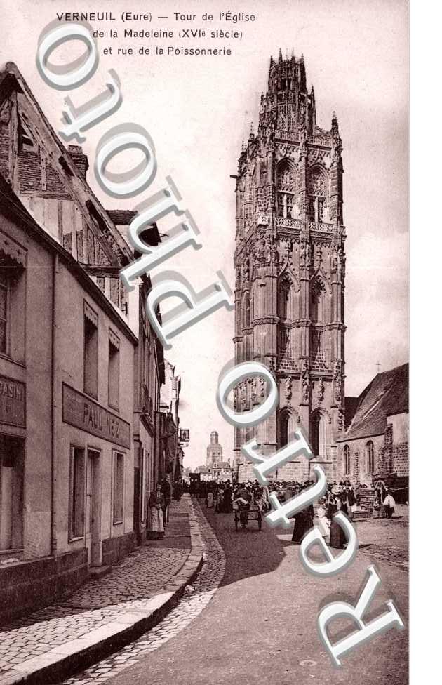 Tour de l'eglise  et rue de la poissonnerie