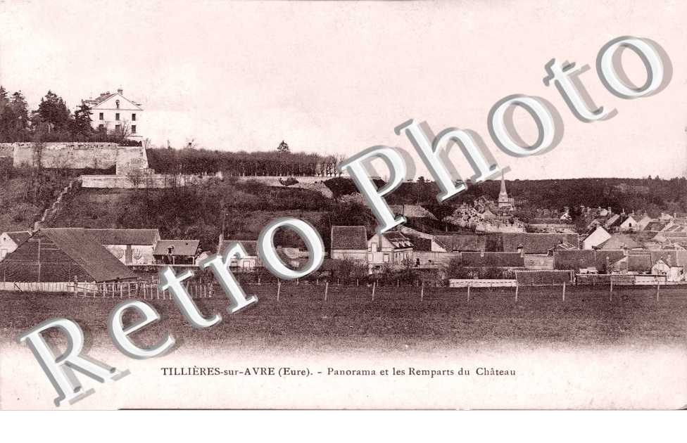 Panorama et les Remparts du Chateau