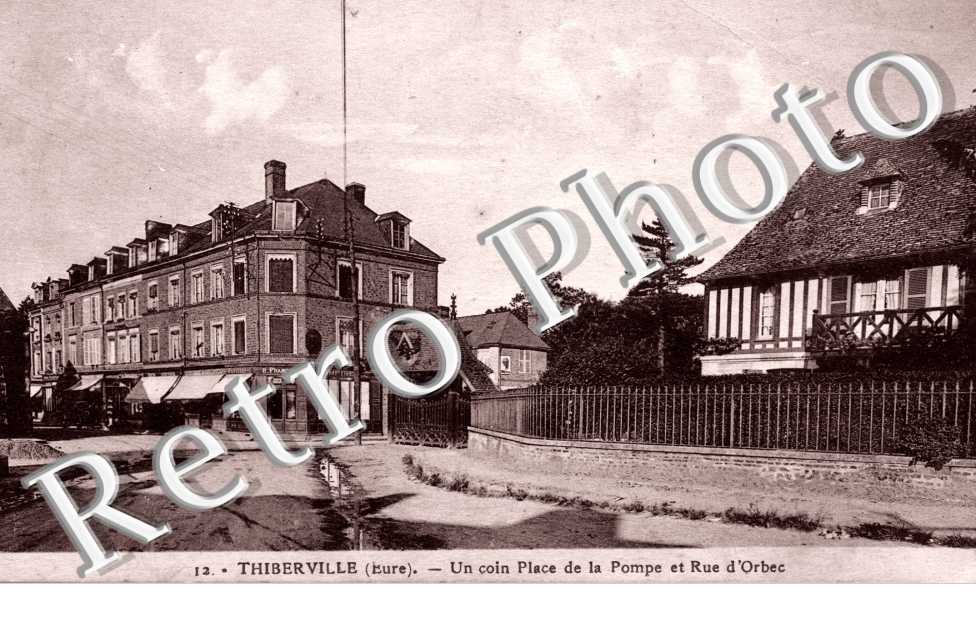 Un coin de la pompe et rue d&#039;Orbec