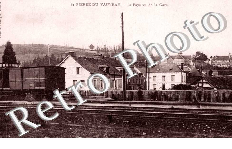Le pays vu de la gare