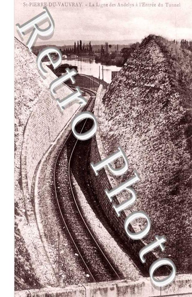la ligne des andelys a l&#039;entree du tunnel