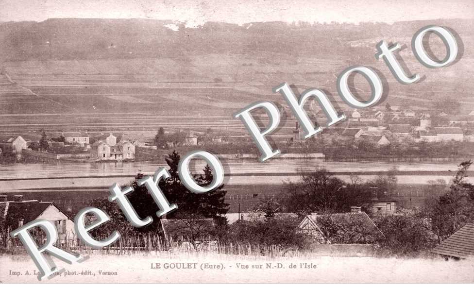 Vue sur Notre-Dame  de l&#039;Isle