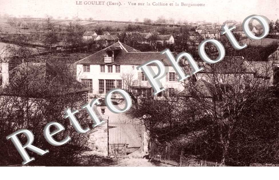 Vue sur la colline et la Bergamotte