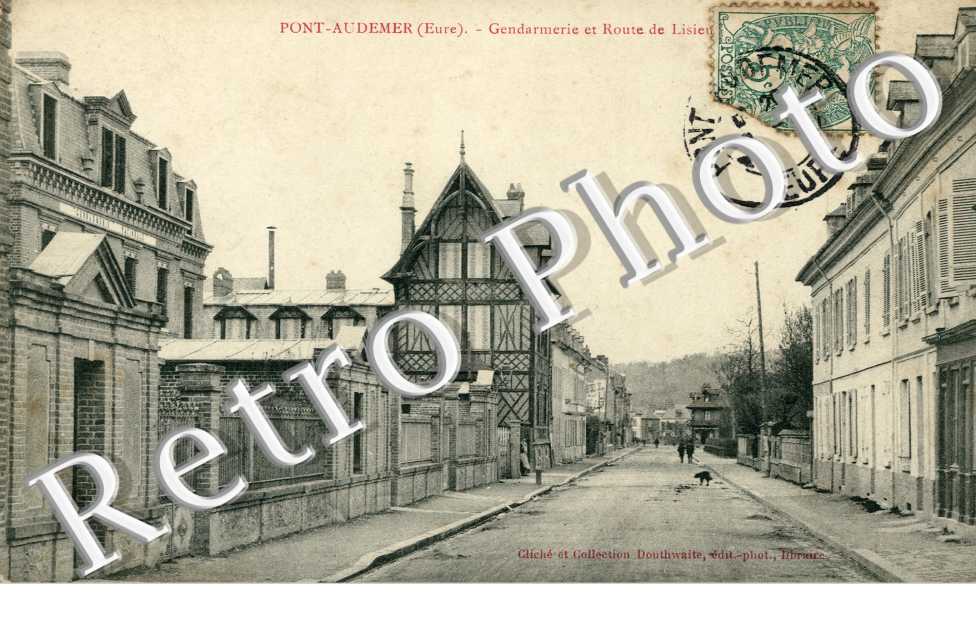 Gendarmerie et Route de Lisieux