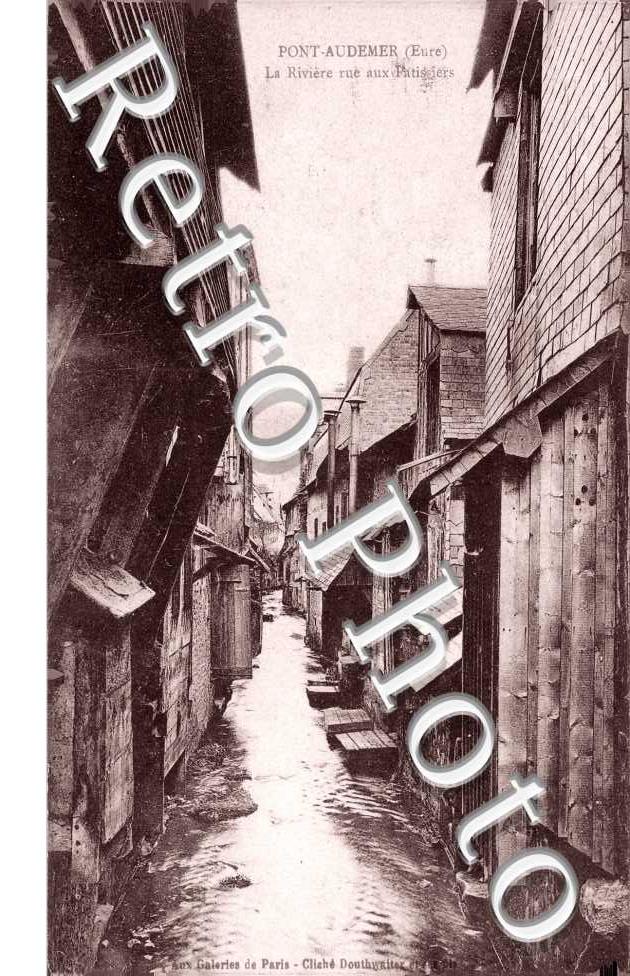 Riviere Rue aux Patisseries