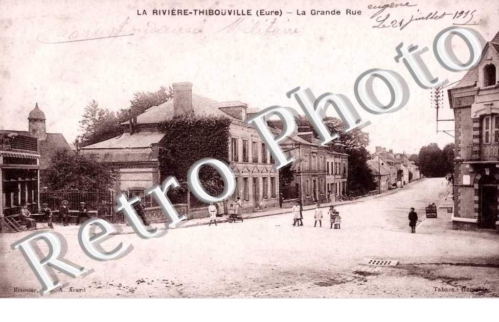 LA RIVIERE THIBOUVILLE - La grande rue