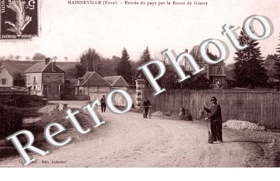 Entree du pays par la route de Gisors