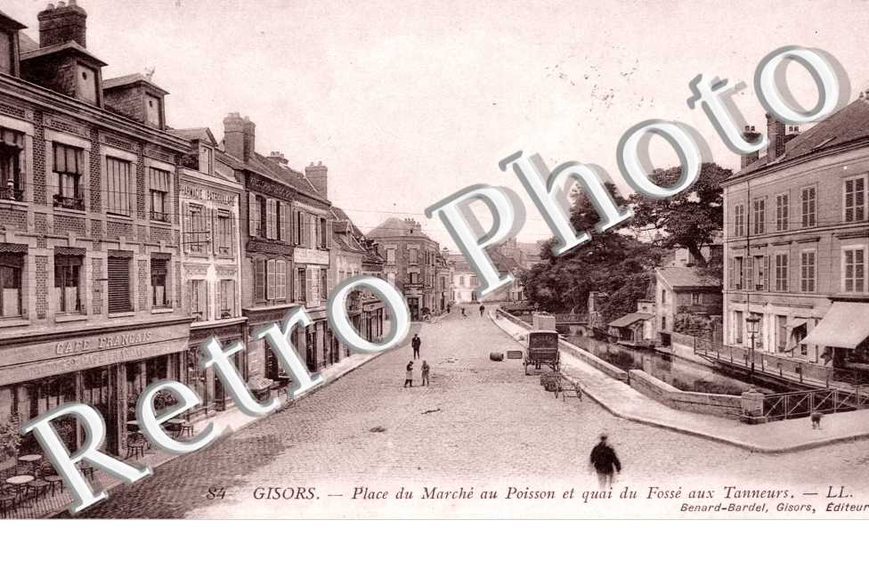 place du marche au poisson et quai du fosse aux tanneurs