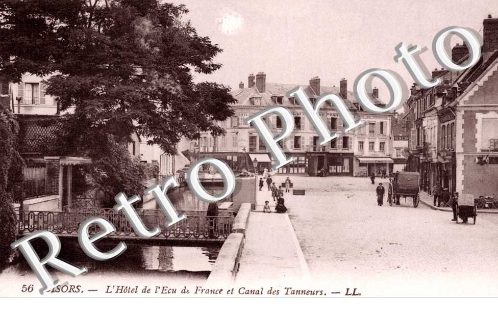l&#039;hotel de l&#039;ecu et cannal des tanneurs