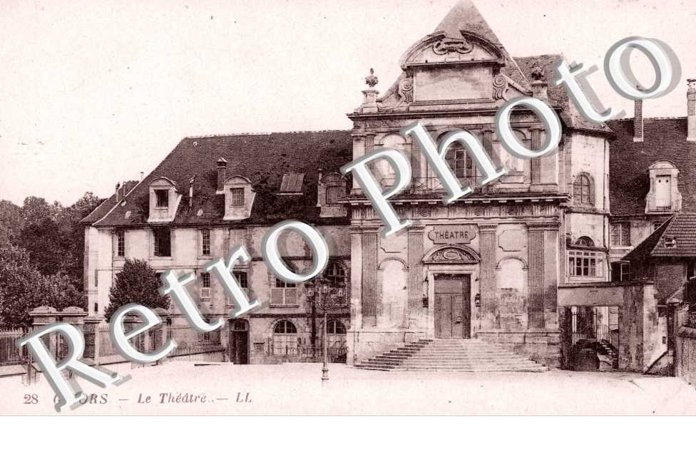 Le Theatre