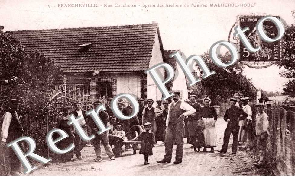 Rue Cauchoise - Sortie des ateliers de l&#039;usine Malherbe-Robet
