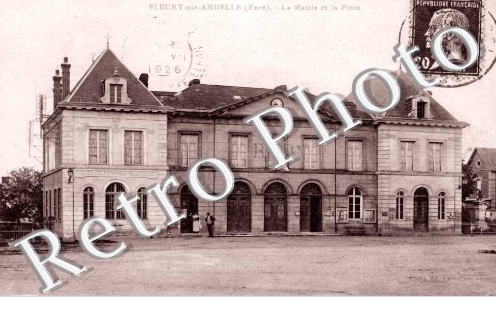 la Mairie et la Poste