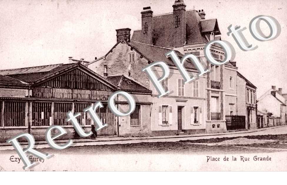 la Place de la Rue Grande