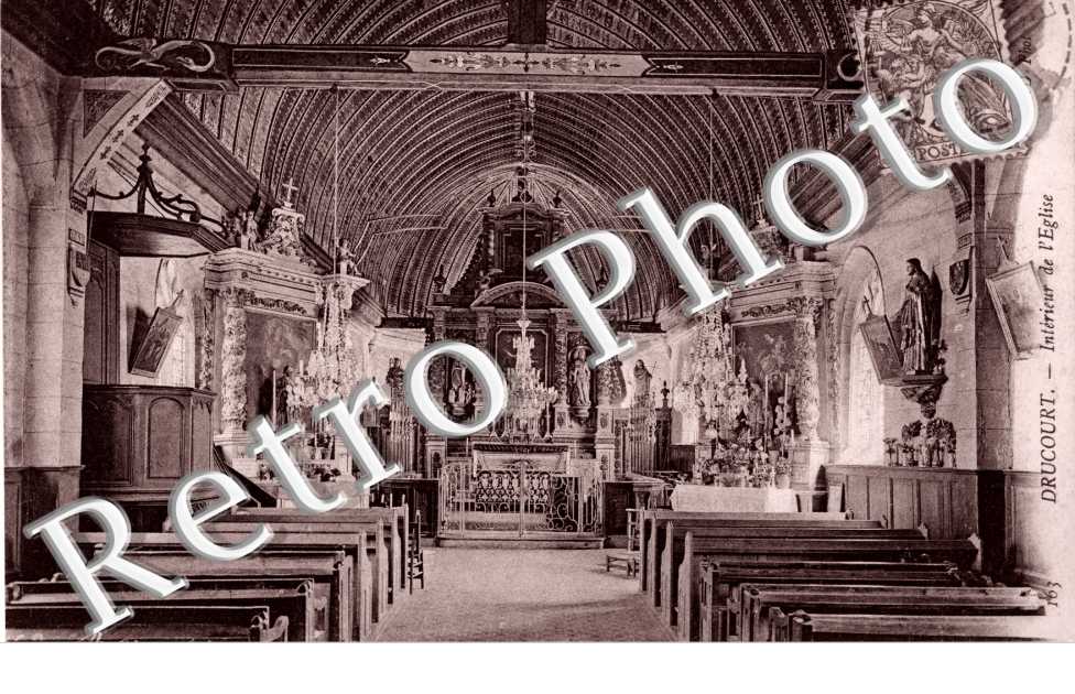 Interieur de l&#039;eglise