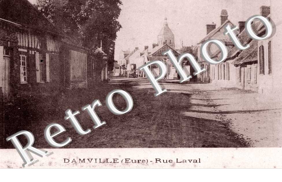 Rue Laval