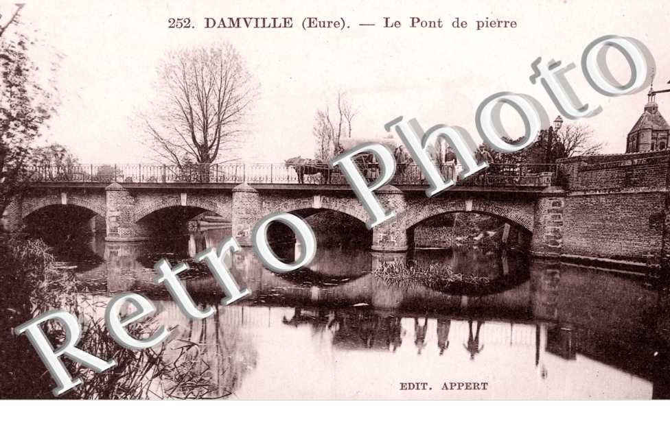 Le Pont de pierre