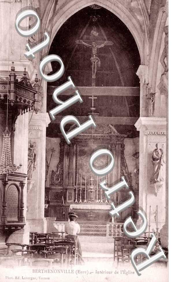 Interieur de l&#039;eglise