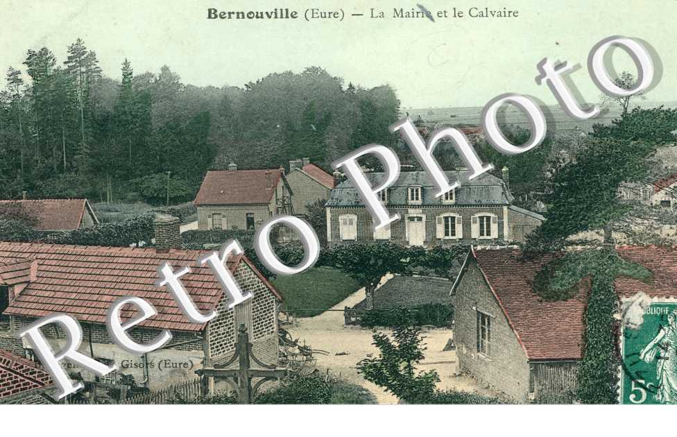 Mairie et le calvaire