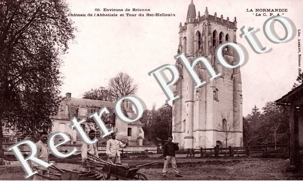 Chateau de l&#039;abbatiale et tour