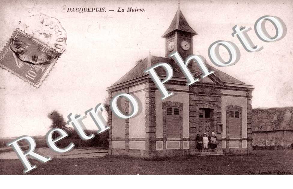 BACQUEPUIS  La mairie 