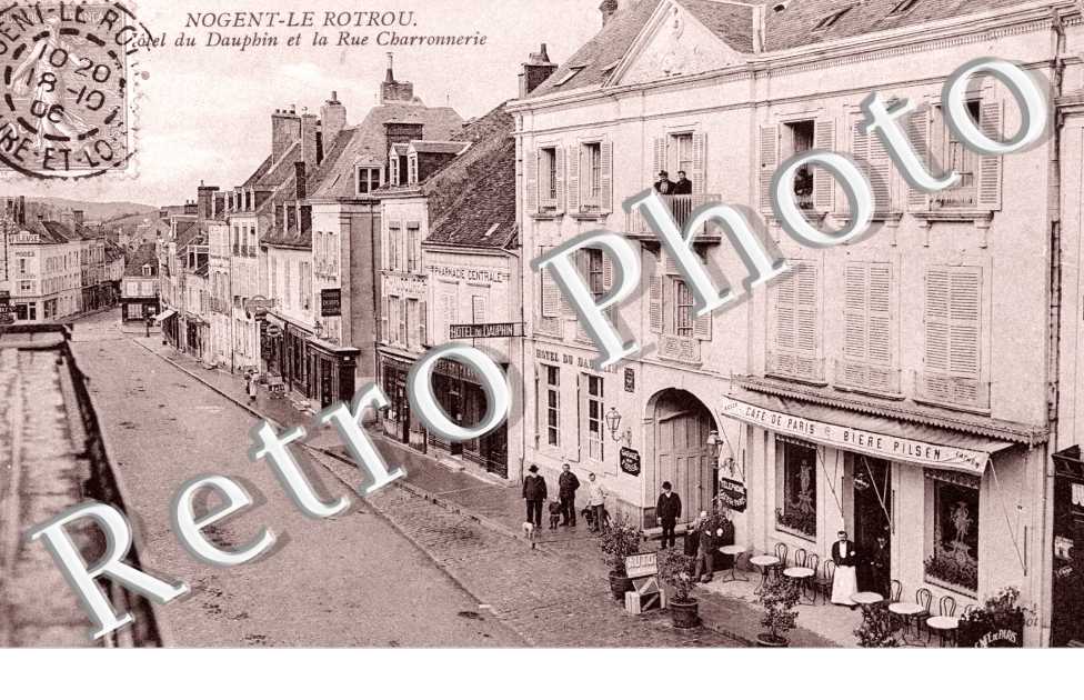 Hotel du Dauphin et la Rue Charronnerie