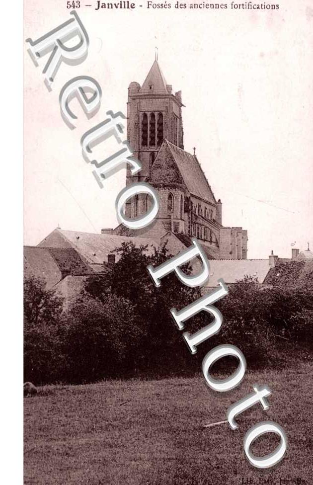 Fosses des anciennes forticications