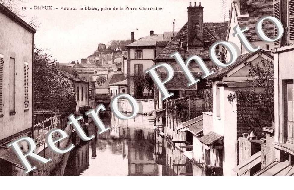 Vue sur la Blaise prise de la Porte Chartraine