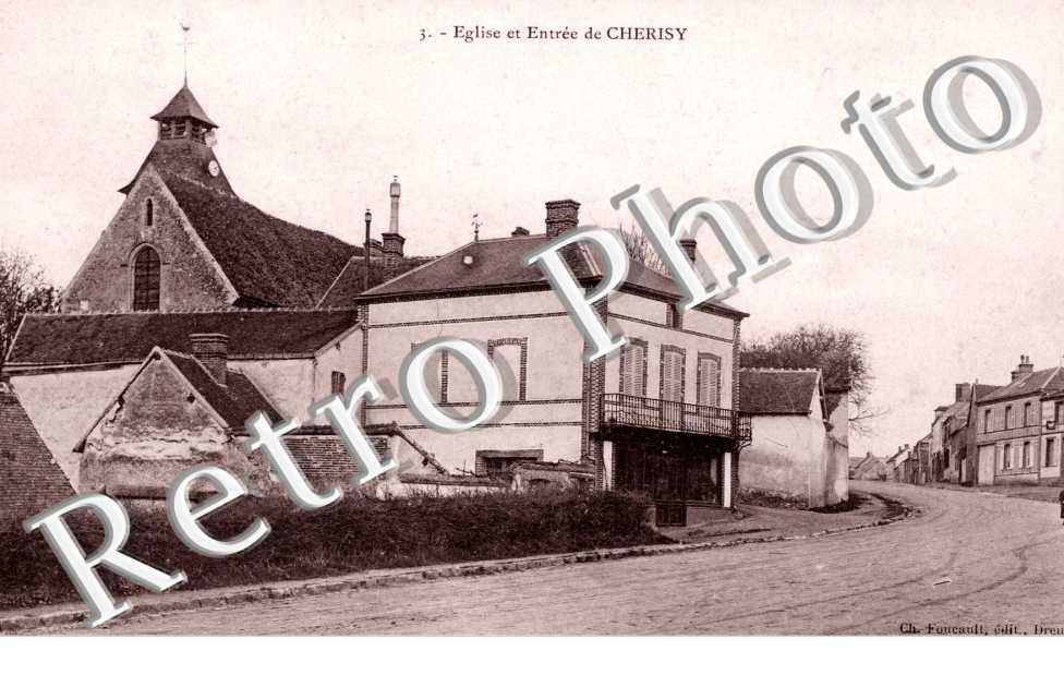 Eglise et entree de Cherisy