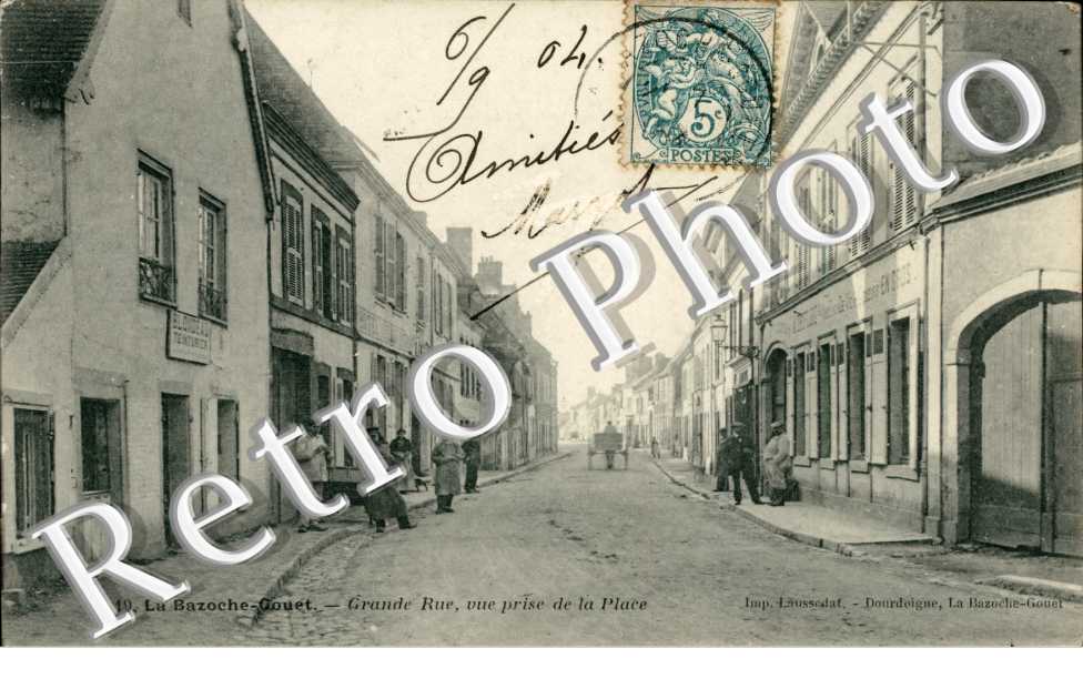 grande rue, vue prise de la place