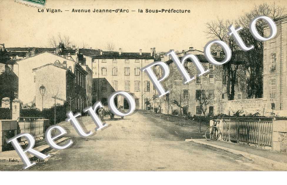 Avenue Jeanne d&#039;Arc - la sous-prefecture