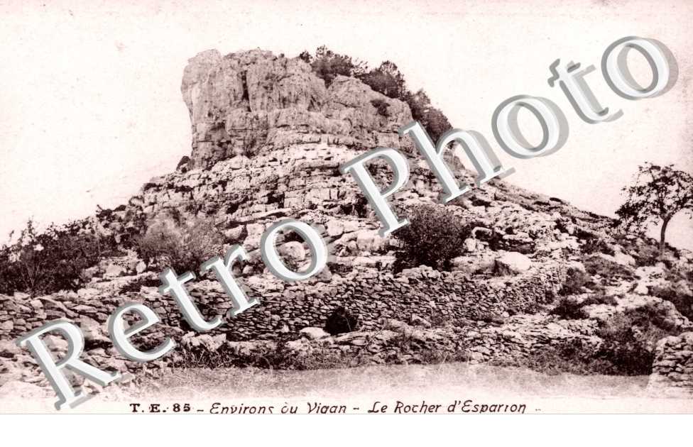 Le Rocher d'Esparron