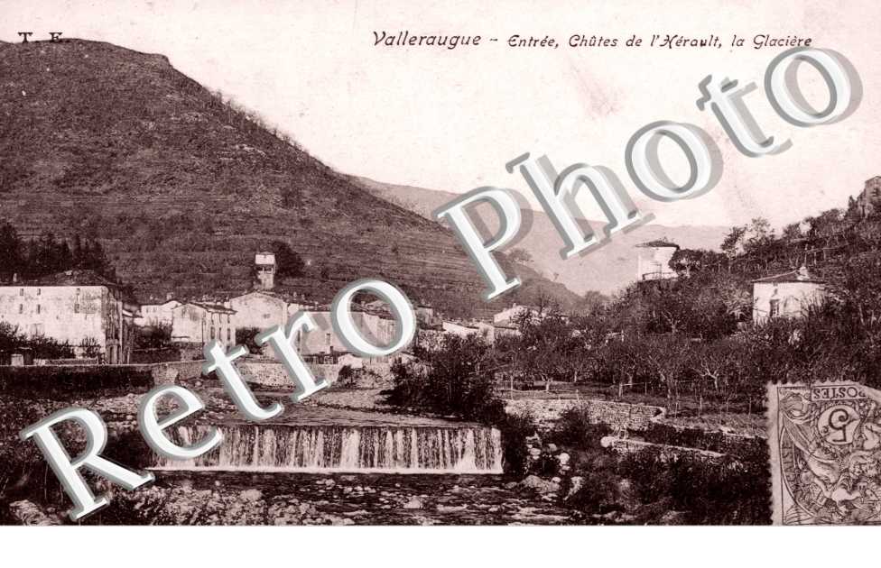 Entree, Chutes de l&#039;Herault, la Glaciere
