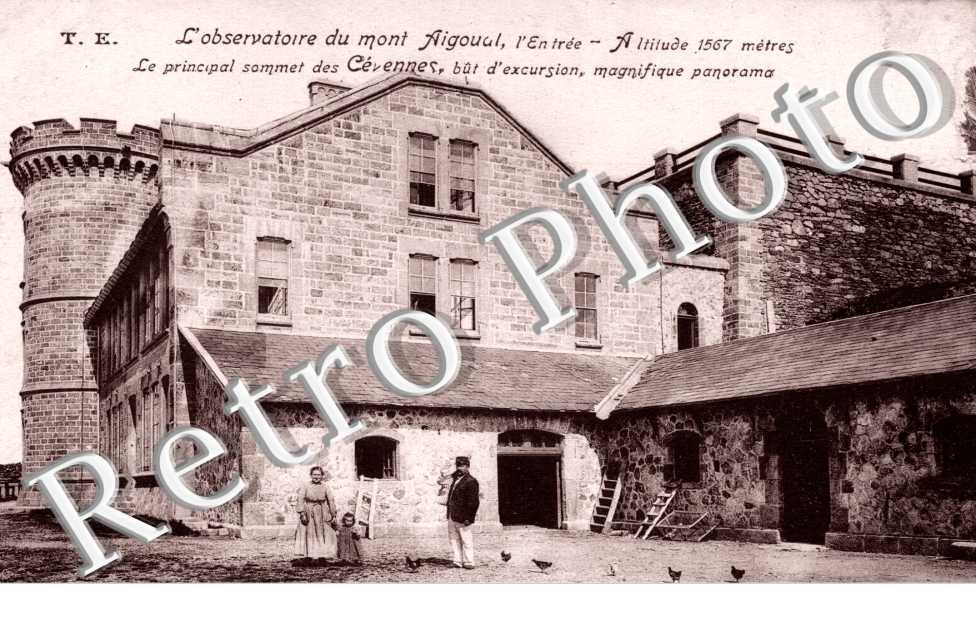 L'observatoire du mont Aigoual, l'entree