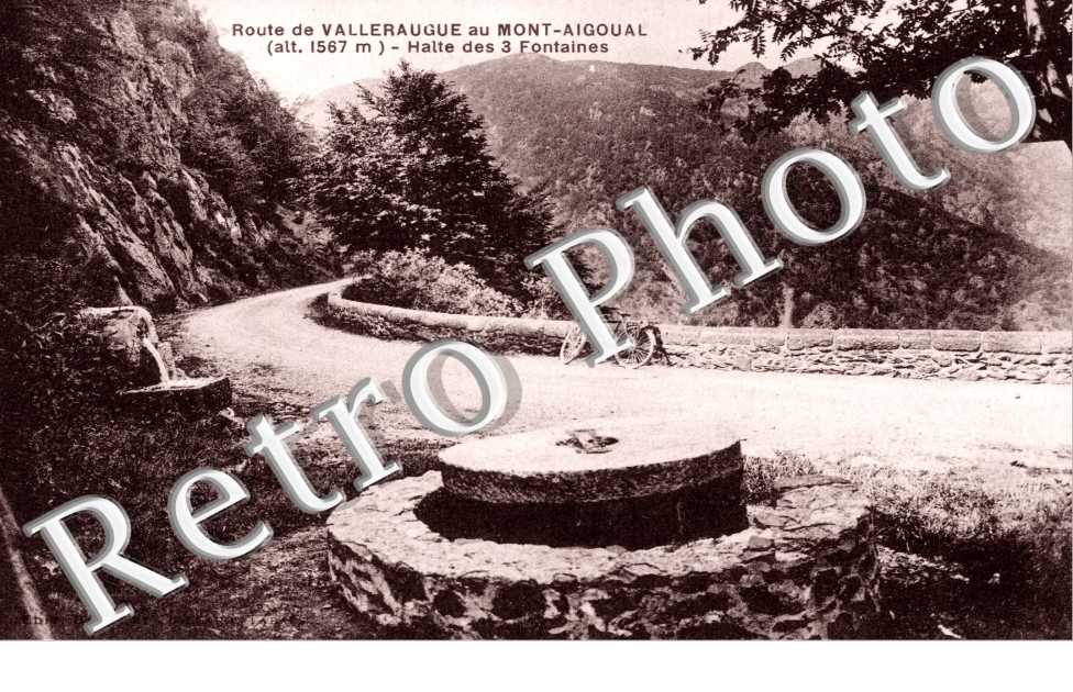 route de Valleraugue au Mont-Aigoual Halte des 3 Fontaines