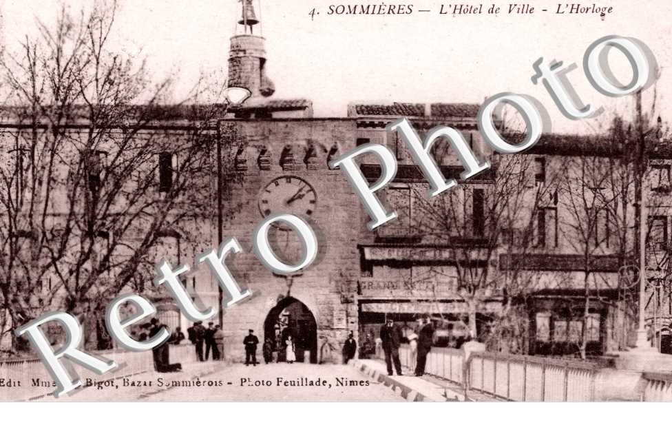 Hotel-de-ville - l'horloge