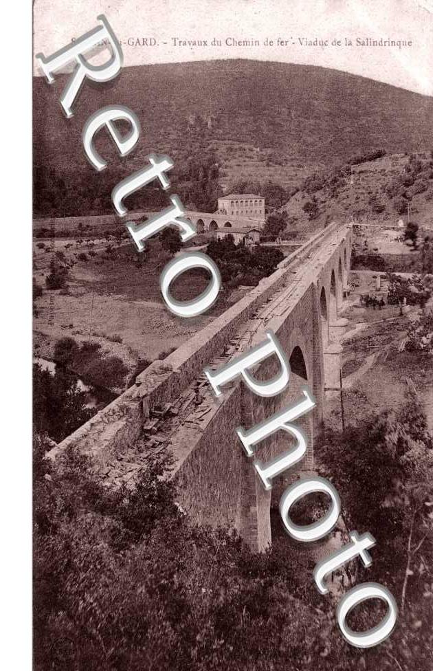 Traveaux du chemin de fer - viaduc de la Salindrinque