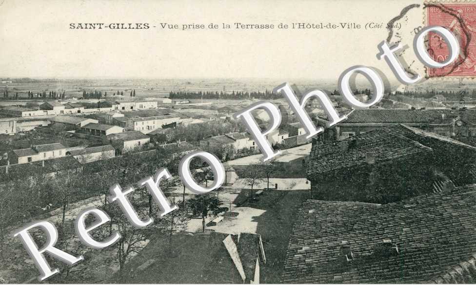 Vue prise de la terrasse de l'hotel-de-ville