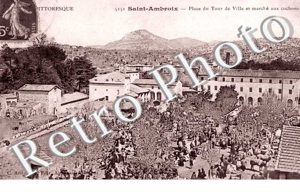 Place du tour de ville et marche aux cochons