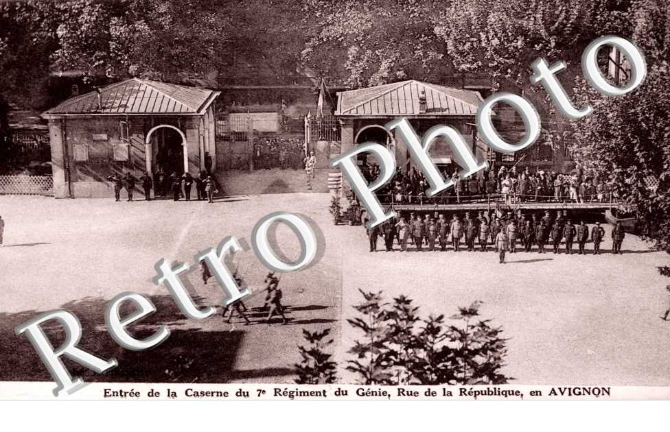 caserne du 7e regiment du Genie - rue de la Republique