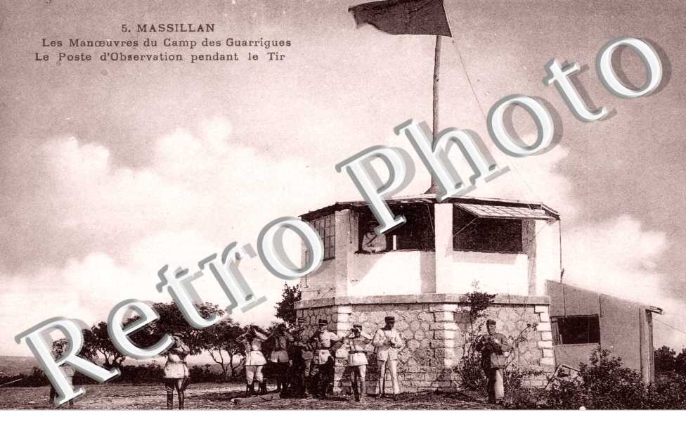 manoeuvres au camp des Guarrigues - poste d'observation