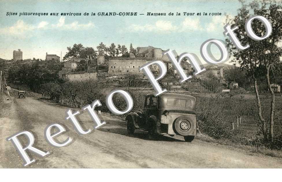  Hameau de la tour et la route